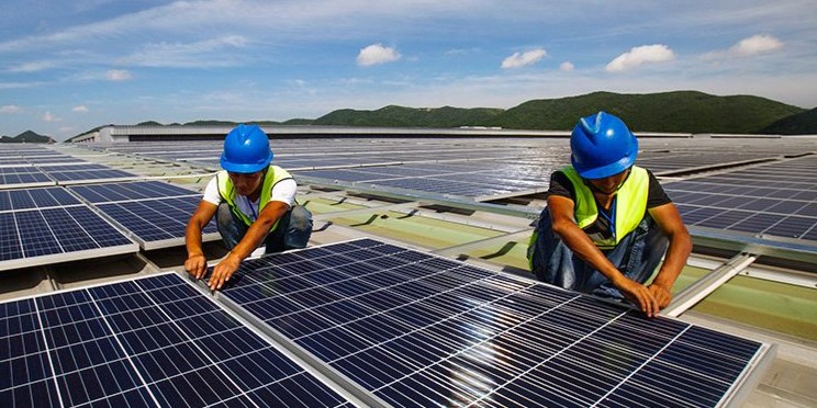 Trung Quốc đạt mức tăng trưởng năng lượng mặt trời kỷ lục vào năm 2023, tăng thêm 216,88GW